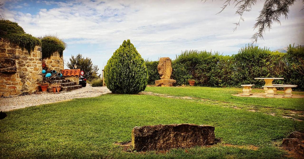 Legado De Zabala, Casa Rural Лягвардиа Экстерьер фото