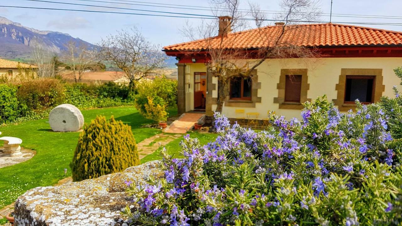 Гостевой дом Legado De Zabala, Casa Rural Лягвардиа Экстерьер фото